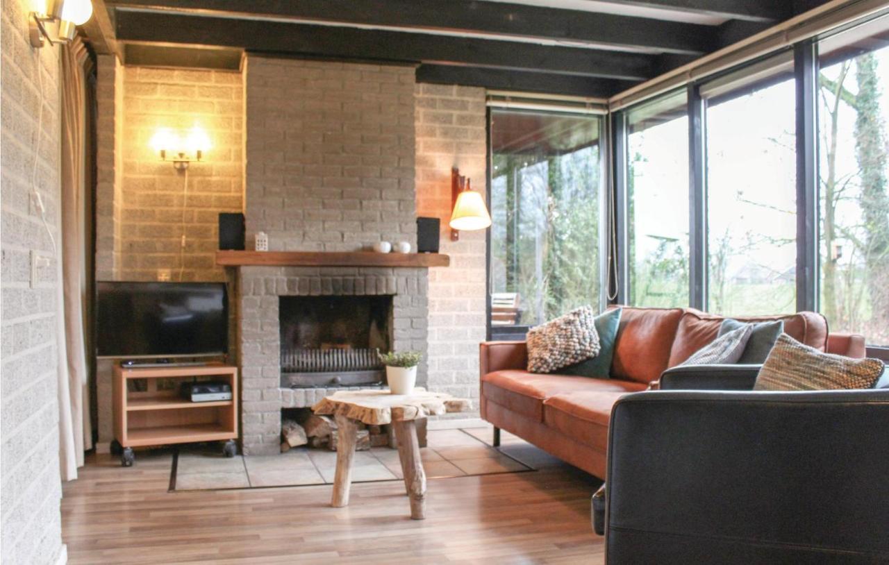 Lovely Home In Reutum With Wifi 외부 사진