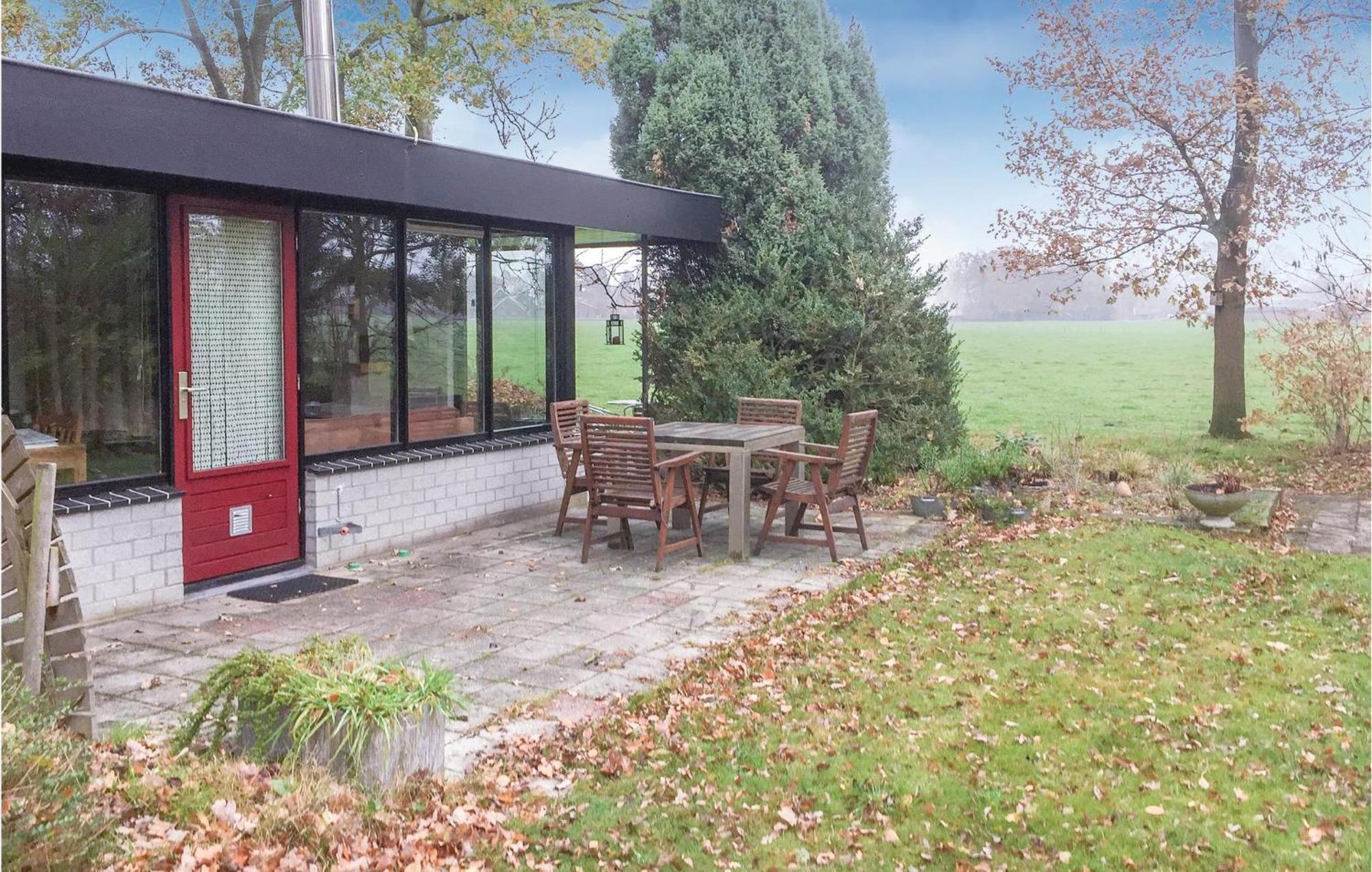 Lovely Home In Reutum With Wifi 외부 사진